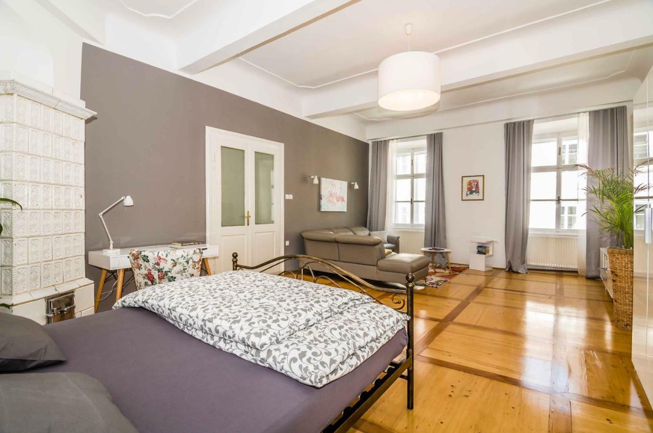 Elegant Central Apartment 류블랴나 외부 사진